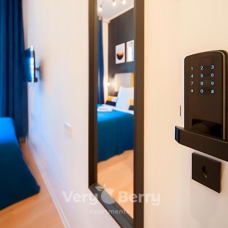 Very Berry - Glogowska 35A - Mtp Apartments - Self Check In 24H 波兹南 外观 照片