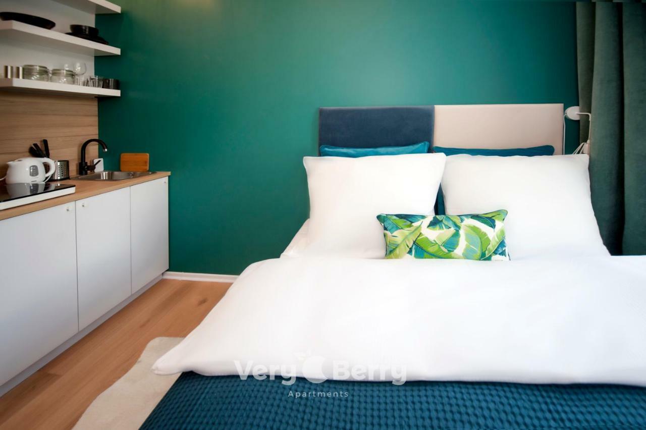 Very Berry - Glogowska 35A - Mtp Apartments - Self Check In 24H 波兹南 外观 照片