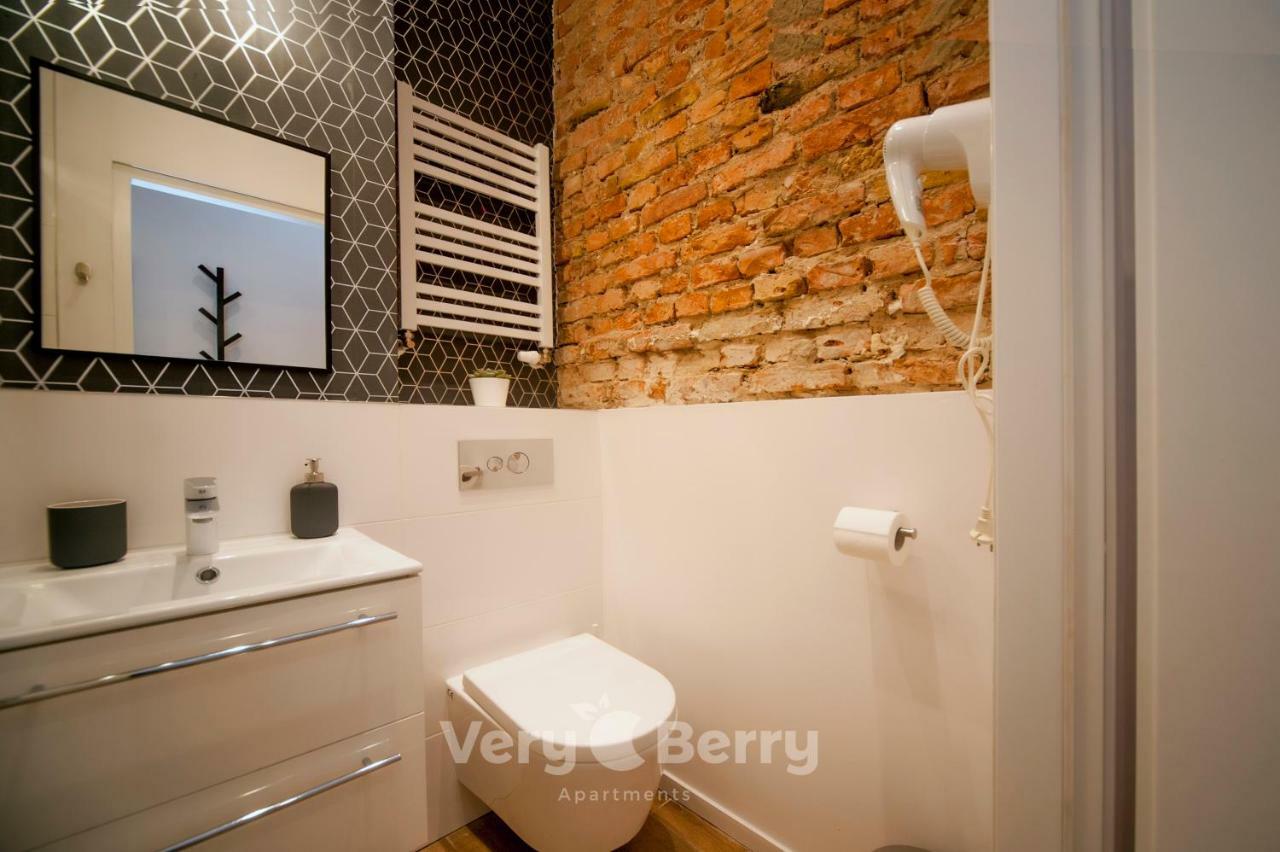 Very Berry - Glogowska 35A - Mtp Apartments - Self Check In 24H 波兹南 外观 照片