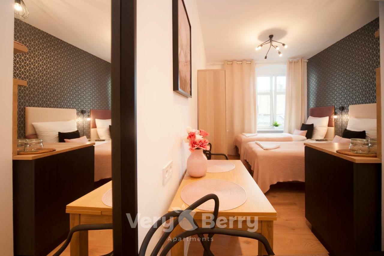 Very Berry - Glogowska 35A - Mtp Apartments - Self Check In 24H 波兹南 外观 照片