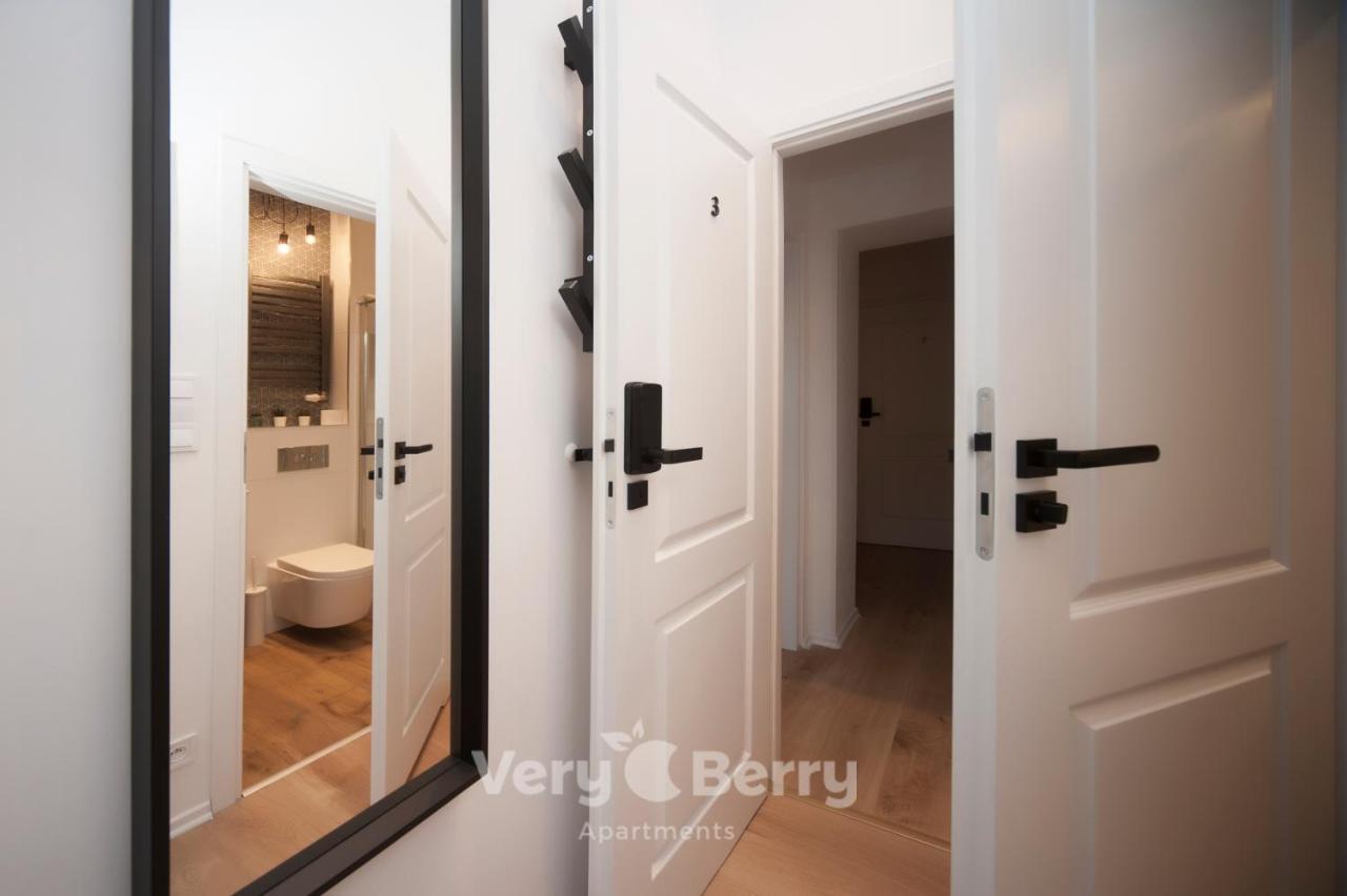 Very Berry - Glogowska 35A - Mtp Apartments - Self Check In 24H 波兹南 外观 照片